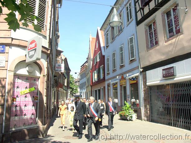 2007-07-14_11-39-47_Juillet_28,0mm_1_640_eme_DiMAGE A2 